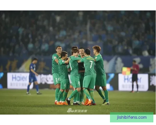 中央海岸水手学院一比四负本克斯拓城狮队赛况复盘与焦点瞬间解析